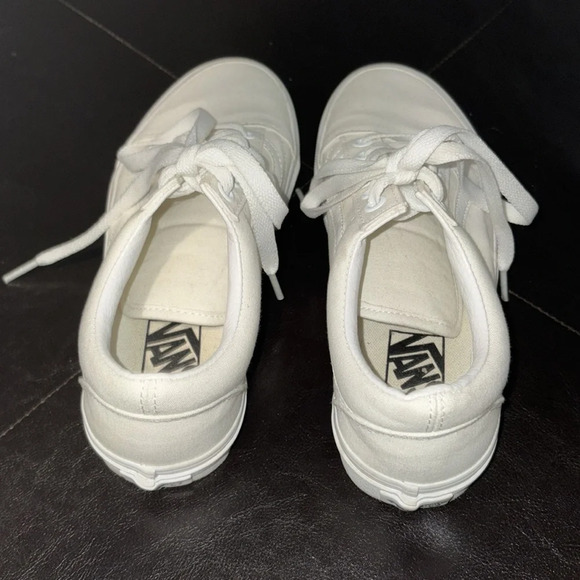 Vans Old Skool Sneakers - Picture 4 of 6